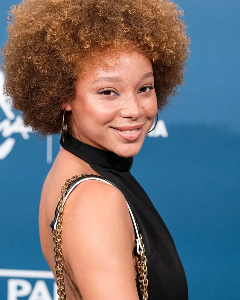 Roma, Italia – Lisa Do Couto Teixeira posa per i fotografi durante il photocall della Festa del Cinema di Roma 2024.